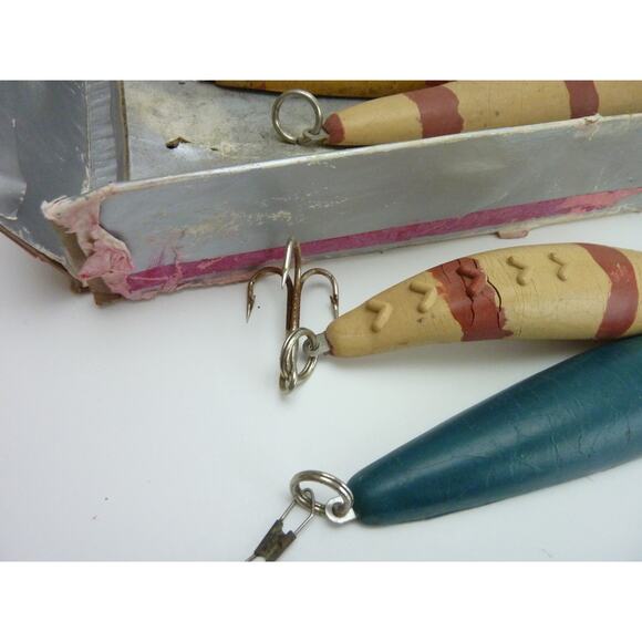 Vintage Fishing Lure Jig Lot-- Hard Plastic Bendo-Jig x 5 and Pole Hold - Picture 4 of 9